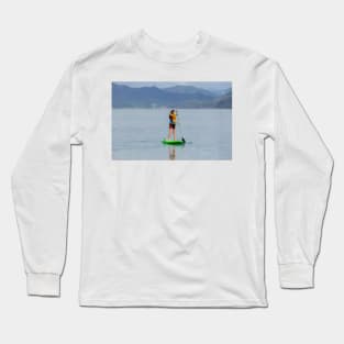 Learning to paddle board Long Sleeve T-Shirt